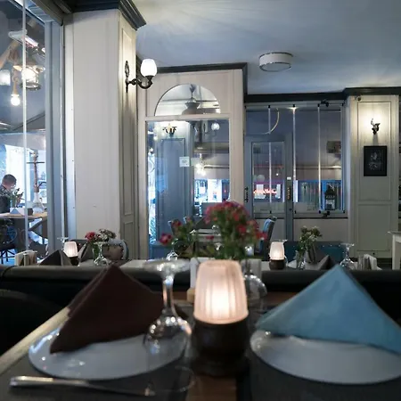 מלון Agan Oldcity 3*